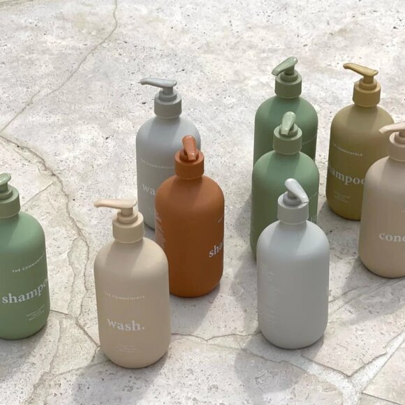 The Commonfolk Coconut + Sage, Saffron & Amber Hand & Body Wash 500ml - Picture 3 of 9